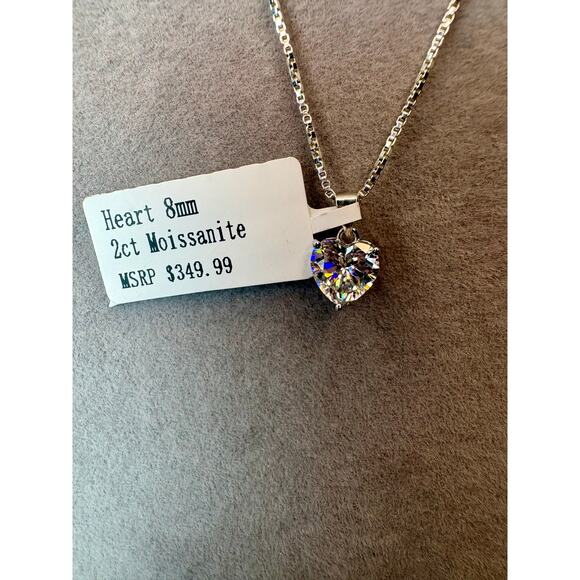 2ct 8mm Moissanite Heart Pendant 925 Sterling Silver Necklace - Picture 5 of 7